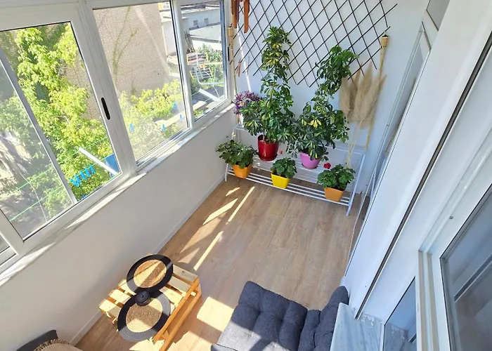 L Etoile شقة تيرانا